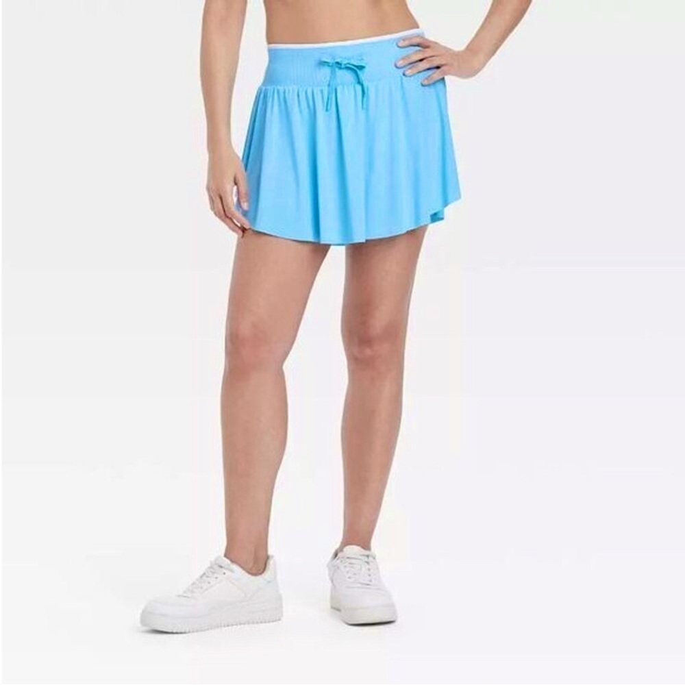 🆕 All in Motion | Mid Rise Knit Active Skort in Light Blue Size Large